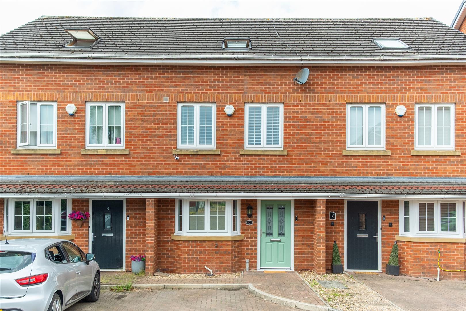 4 bed property in Marsh Fold, Bolton